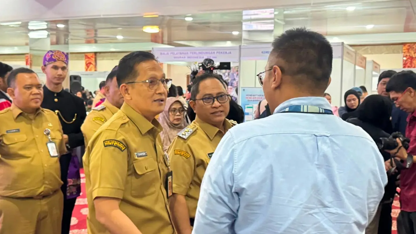 Pelayanan dan kegiatan ketenagakerjaan Disnaker Provinsi Sumatera Utara